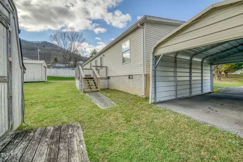 Other - 215 Mountain View Drive Hampton Tn 37658, Hampton, TN 37658 photo 4 of 6