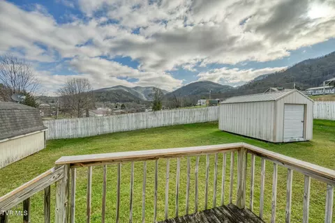 Other - 215 Mountain View Drive Hampton Tn 37658, Hampton, TN 37658 photo 5 of 6