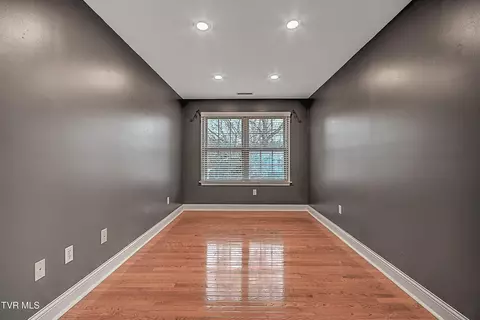 Bedroom - 136 Queensgate Bristol Tn 37620, Bristol, TN 37620 photo 5 of 10