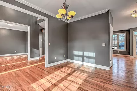 Dining - 136 Queensgate Bristol Tn 37620, Bristol, TN 37620 photo 1 of 1