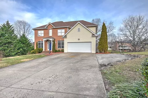 136 Queensgate Bristol Tn 37620, Bristol, TN 37620