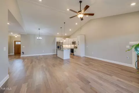 400 Harps Lane Gray Tn 37615, Gray, TN 37615 photo 8