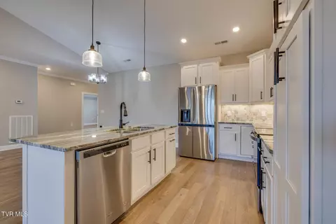 400 Harps Lane Gray Tn 37615, Gray, TN 37615 photo 11