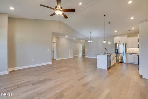 400 Harps Lane Gray Tn 37615, Gray, TN 37615 photo 6