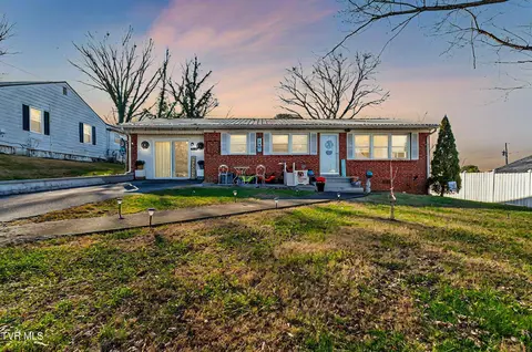 100 Cottonwood Drive Drive Greeneville Tn 37745, Greeneville, TN 37745