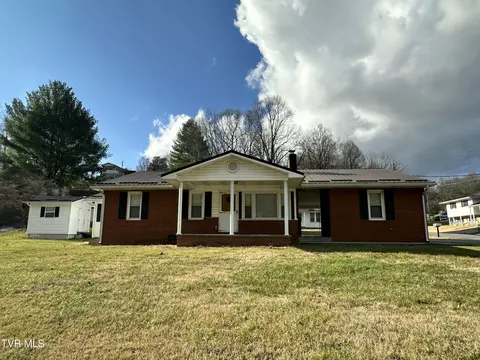 103 Commodore Avenue Elizabethton Tn 37643, Elizabethton, TN 37643