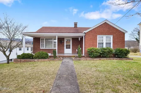430 E Main Street Lebanon Va 24266, Lebanon, VA 24266