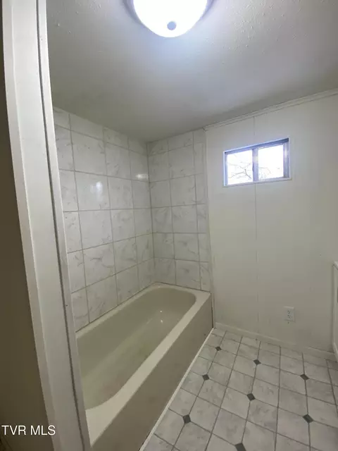 295 Morgan Loop Greeneville Tn 37743, Greeneville, TN 37743 photo 9