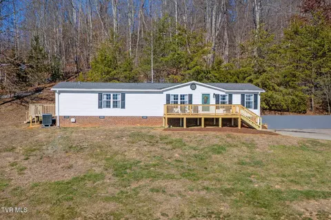 217 Woods Edge Drive Blountville Tn 37617, Blountville, TN 37617