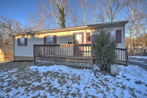 1236 Sixth Street Extension Bristol Tn 37620, Bristol, TN 37620