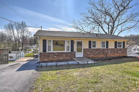 Exterior - 740 Page Street Bristol Va 24201, Bristol, VA 24201 photo 2 of 8