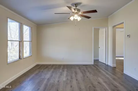 Living - 664 Vinton Avenue Erwin Tn 37650, Erwin, TN 37650 photo 3 of 4