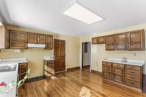 Kitchen - 507 Birchfield Road Wise Va 24293, Wise, VA 24293 photo 4 of 4