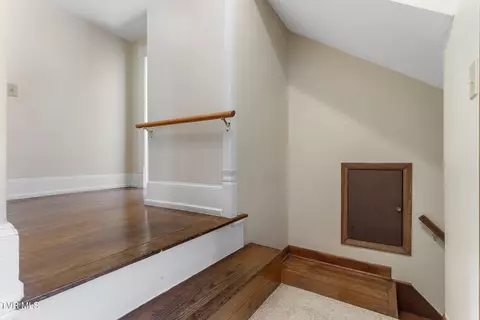 Entry Way - 507 Birchfield Road Wise Va 24293, Wise, VA 24293 photo 5 of 7