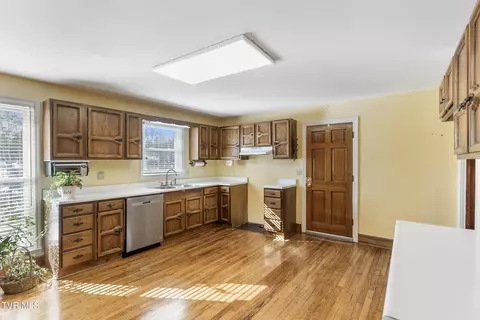 Kitchen - 507 Birchfield Road Wise Va 24293, Wise, VA 24293 photo 1 of 4