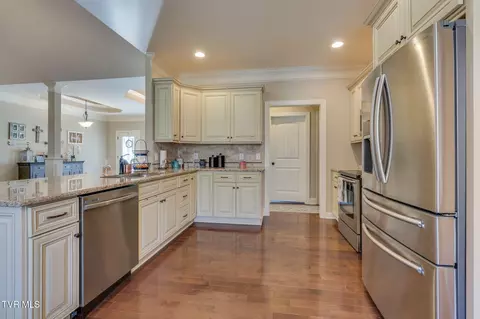 Kitchen - 463 Free Hill Road Gray Tn 37615, Gray, TN 37615 photo 2 of 2