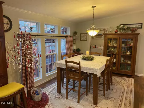 Dining - 9267 Lesterfield Lane Glade Spring Va 24340, Glade Spring, VA 24340 photo 1 of 2
