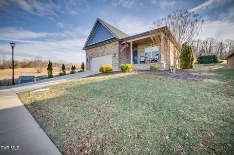 1114 Embassy Row Johnson City Tn 37601, Johnson City, TN 37601