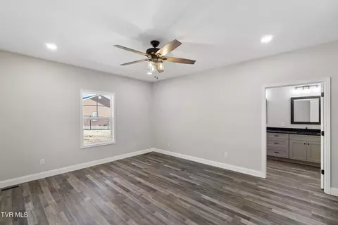 Bedroom - 53 Clear Mountain Trail Greeneville Tn 37745, Greeneville, TN 37745 photo 9 of 10