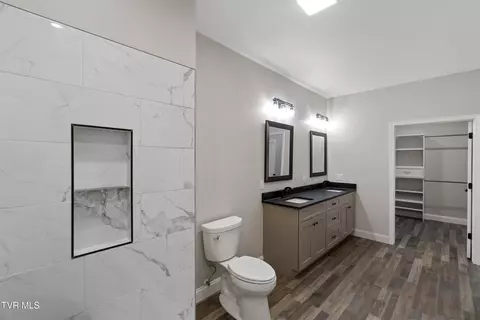 Bath - 53 Clear Mountain Trail Greeneville Tn 37745, Greeneville, TN 37745 photo 3 of 3