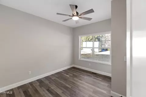 Bedroom - 53 Clear Mountain Trail Greeneville Tn 37745, Greeneville, TN 37745 photo 4 of 10