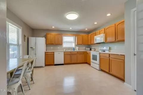Kitchen - 244 Harris Street Erwin Tn 37650, Erwin, TN 37650 photo 1 of 3