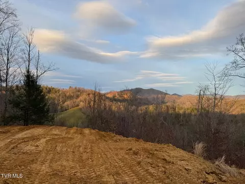 613 Simerly Creek Road Road Hampton Tn 37658, Hampton, TN 37658