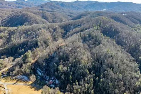 613 Simerly Creek Road Road Hampton Tn 37658, Hampton, TN 37658 photo 7