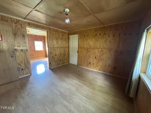 Living - 369 Bill West Road Limestone Tn 37681, Limestone, TN 37681 photo 5 of 5