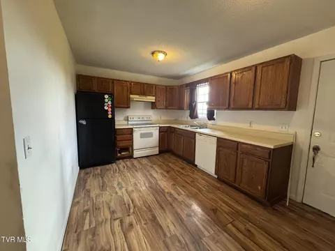 Kitchen - 369 Bill West Road Limestone Tn 37681, Limestone, TN 37681 photo 1 of 2