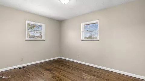 Bedroom - 596 Wanda Drive Talbott Tn 37877, Talbott, TN 37877 photo 4 of 5