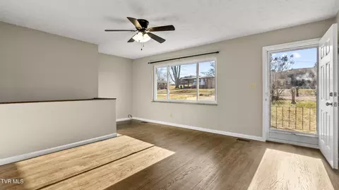 Living - 596 Wanda Drive Talbott Tn 37877, Talbott, TN 37877 photo 2 of 2