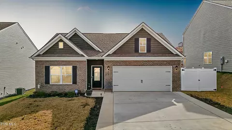 2479 Bridgeforth Crossing Kingsport Tn 37664, Kingsport, TN 37664