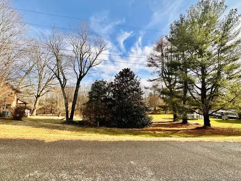 18 Hemlock Lane Greeneville Tn 37745, Greeneville, TN 37745