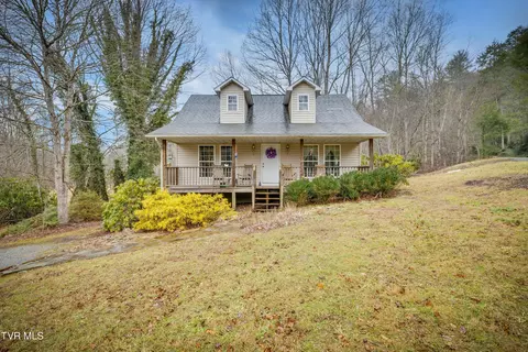 107 Beech Lane Lane Roan Mountain Tn 37687, Roan Mountain, TN 37687