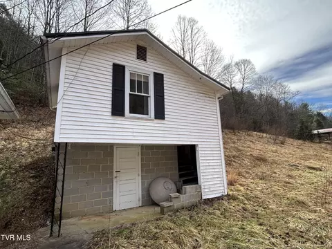5750 N Fork Road Pound Va 24279, Pound, VA 24279 photo 5