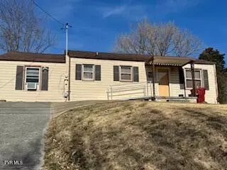 1008 Johnson Avenue Johnson City Tn 37604, Johnson City, TN 37604