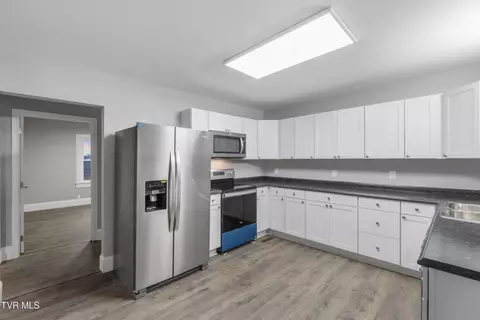 Kitchen - 2928 Highway 107 Chuckey Tn 37641, Chuckey, TN 37641 photo 2 of 2