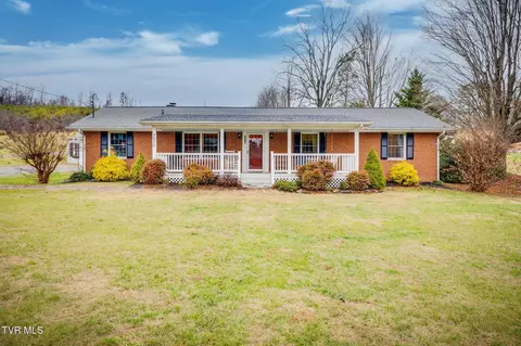 3976 Bloomingdale Road Kingsport Tn 37660, Kingsport, TN 37660