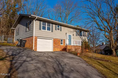 510 Blue Bonnet Drive Bristol Tn 37620, Bristol, TN 37620