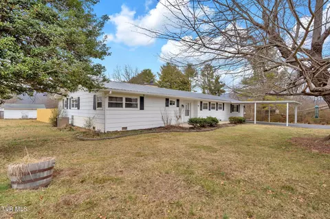 155 Yelton Avenue Erwin Tn 37650, Erwin, TN 37650 photo 3