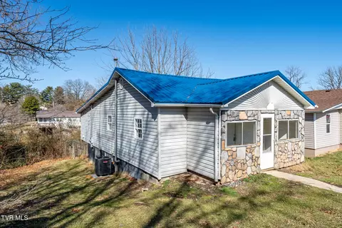 1901 E Myrtle Avenue Johnson City Tn 37601, Johnson City, TN 37601 photo 7