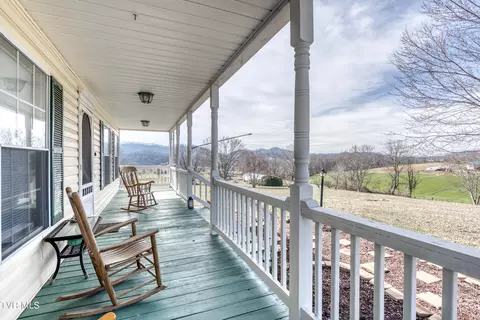 7579 Buchanan Road Glade Spring Va 24340, Glade Spring, VA 24340 photo 9