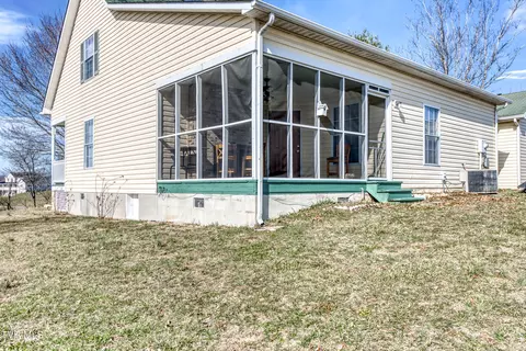 7579 Buchanan Road Glade Spring Va 24340, Glade Spring, VA 24340 photo 4