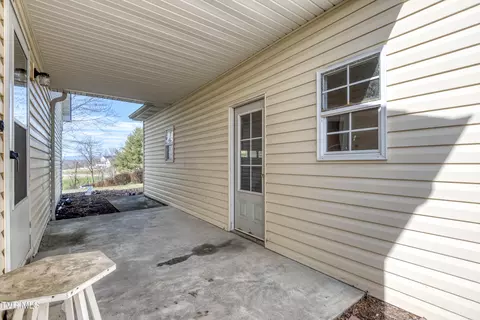 7579 Buchanan Road Glade Spring Va 24340, Glade Spring, VA 24340 photo 7