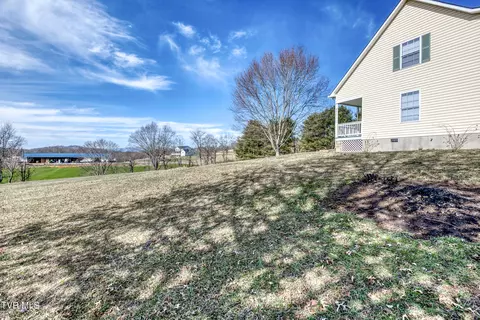 7579 Buchanan Road Glade Spring Va 24340, Glade Spring, VA 24340 photo 2