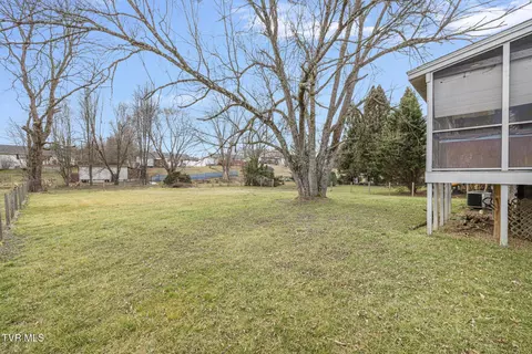 Exterior - 102 Springview Drive Gray Tn 37615, Gray, TN 37615 photo 6 of 8