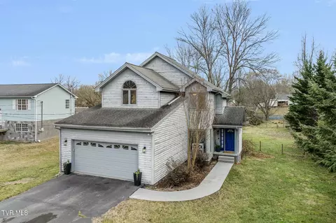 Exterior - 102 Springview Drive Gray Tn 37615, Gray, TN 37615 photo 2 of 8