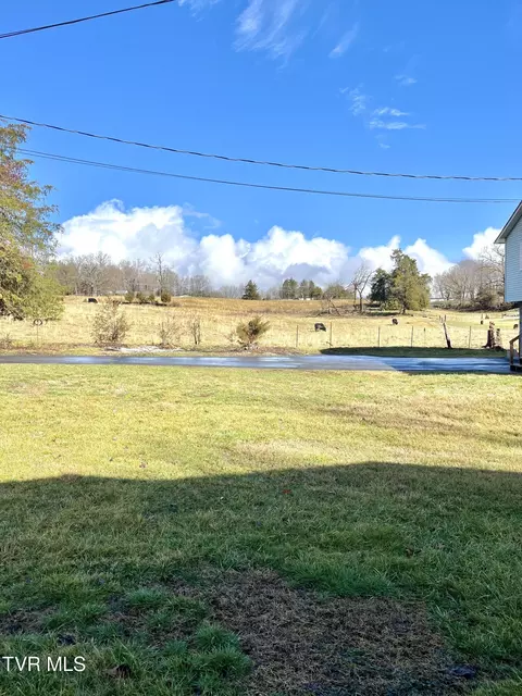 Exterior - 102 Springview Drive Gray Tn 37615, Gray, TN 37615 photo 8 of 8