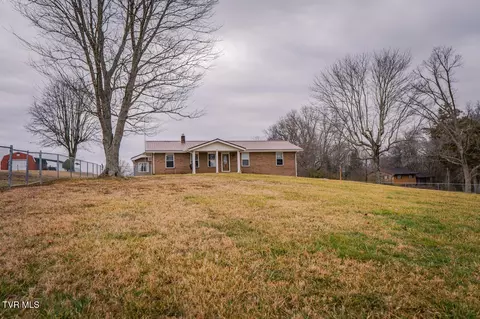 Exterior - 204 Dunford Circle Limestone Tn 37681, Limestone, TN 37681 photo 4 of 15